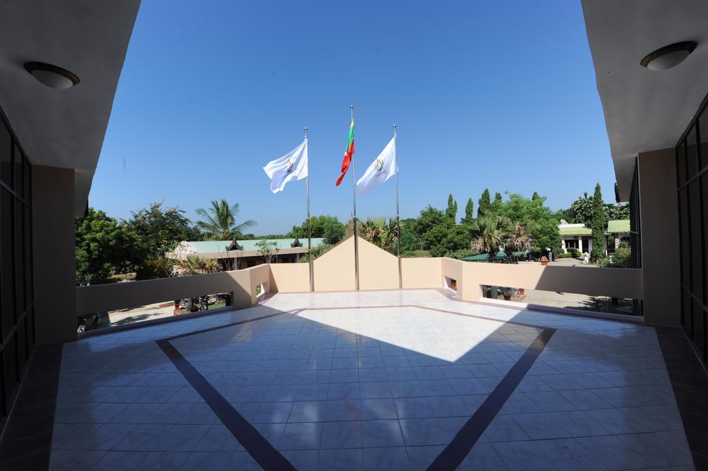 Sky Palace Hotel Bagan Exterior photo